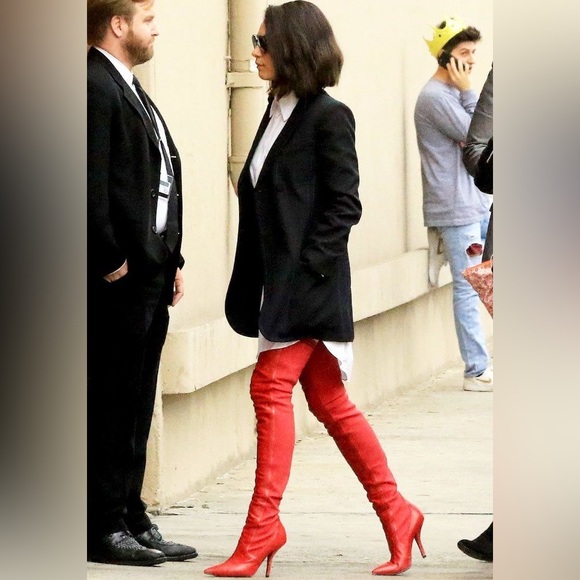 FENDI Rockoko 100mm Thigh-High Boots Red - Picture 6 of 16
